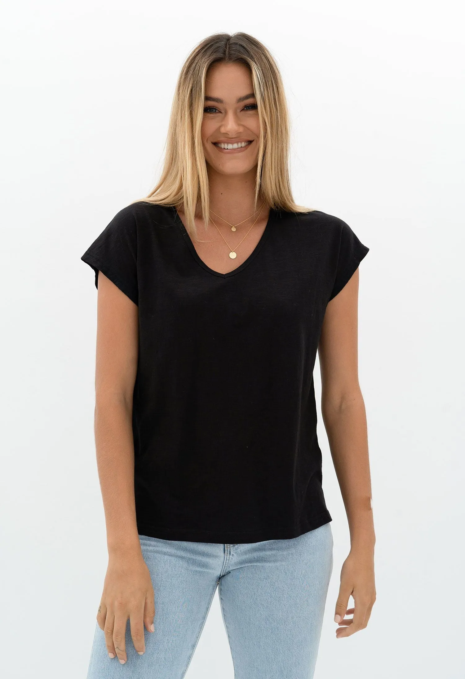 Must Have V-Neck Tee (Black)